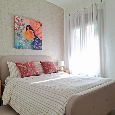 A 5 Min A Pie Del Centro, Muy Acogedor, Wifi Y Netflix * San Vicente De La Barquera