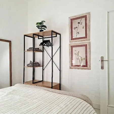 Apartment Muy Acogedor, A 5 Min A Pie Del Centro, Cama 1'60, Wifi Y Netflix