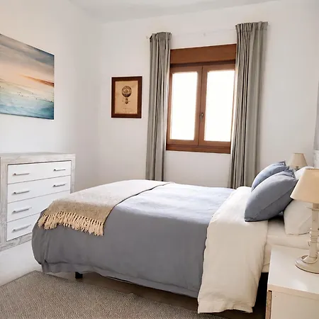 Muy Acogedor, A 5 Min A Pie Del Centro, Cama 1'60, Wifi Y Netflix Apartment