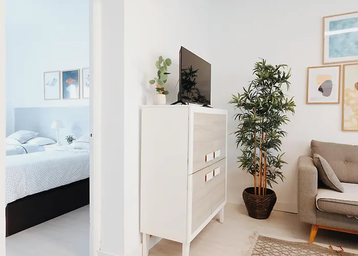 公寓 A 5 Min A Pie Del Centro, Cama 1'60, Wifi Y Netflix