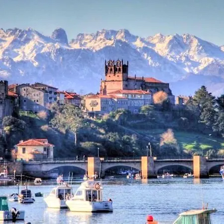 A 5 Min A Pie Del Centro, Muy Acogedor, Wifi Y Netflix * San Vicente De La Barquera