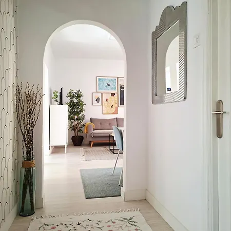 Daire A 5 Min A Pie Del Centro, Cama 1'60, Wifi Y Netflix *